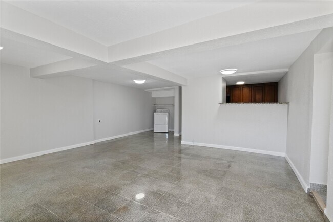 Building Photo - 2507 37th St