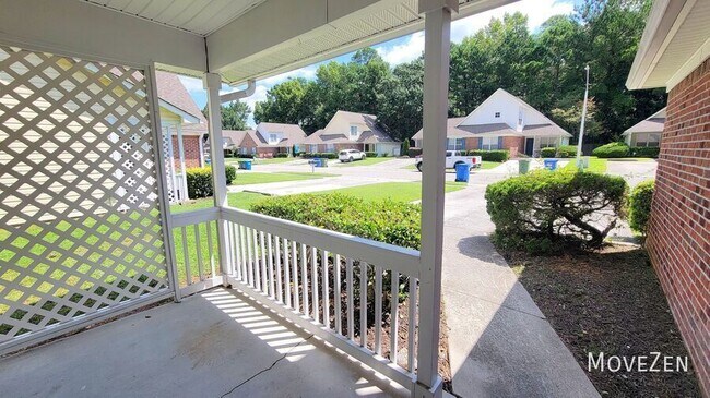 Building Photo - 319 St Rosea Rd
