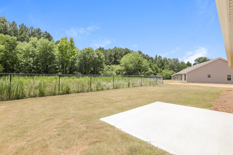 Building Photo - 40 Heartland Cir
