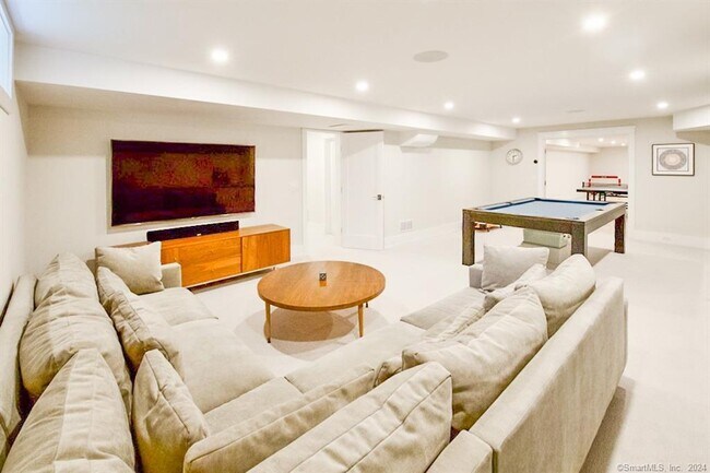 Building Photo - 17 Stony Brook Rd