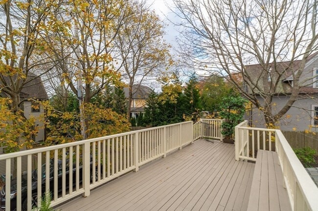 Building Photo - 6 Morse Ct