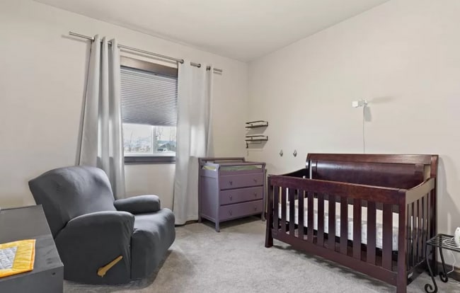 Building Photo - Gorgeous 3 bedroom 2 bath in Belgrade