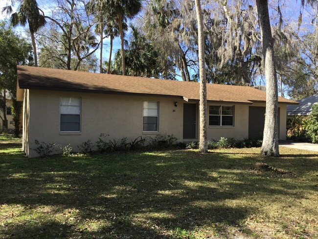 Primary Photo - ~3/2 Desoto Ave~Ponce De Leon Springs~Tree...