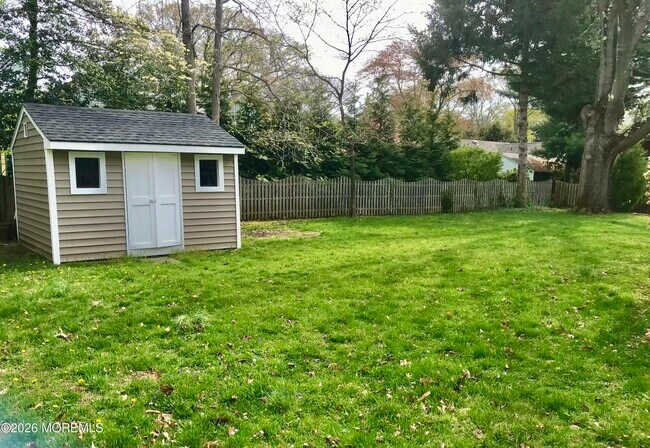 Building Photo - 145 Kemp Ave