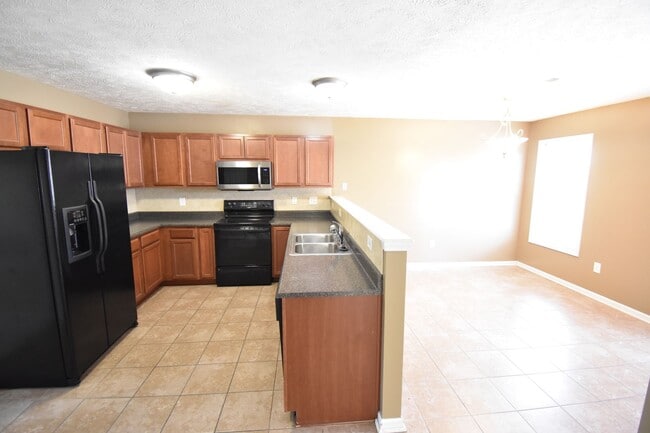 Building Photo - Coming Soon! 3 Bedroom and 2.5 Bath Home (No Pets)