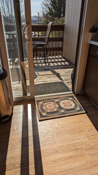 Building Photo - 1711 Reetz Rd