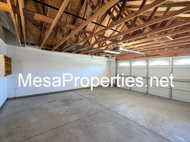 Building Photo - 15635 Desert Springs Dr