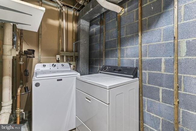 Building Photo - 7219 Bona Vista Ct
