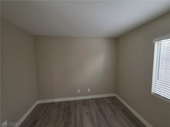 Building Photo - 626 Palmwood Ln