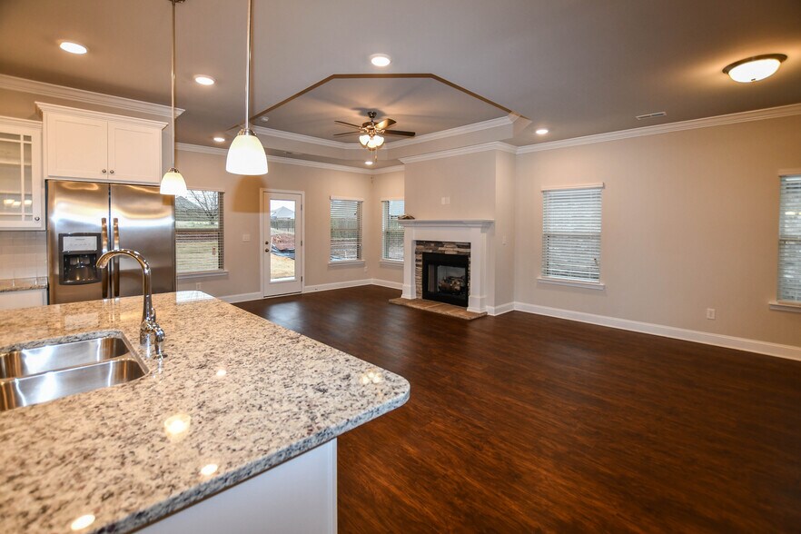 Building Photo - 257 Caudle Dr