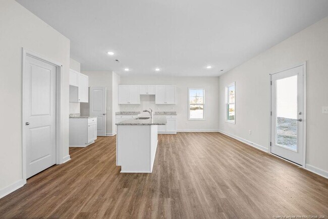 Building Photo - 544 Ashley Hts Dr