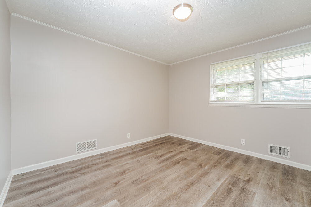 Building Photo - 3730 Sunny Hill Dr