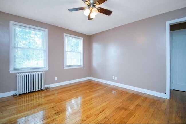 Building Photo - 1540 Memorial Ave