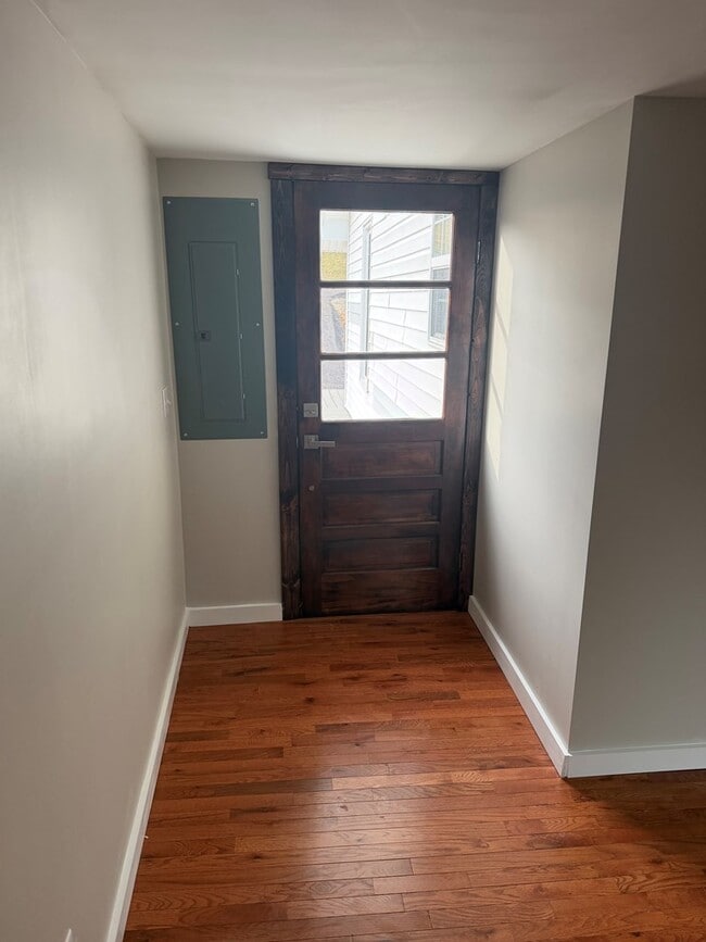 Building Photo - 520 Virginia Ave