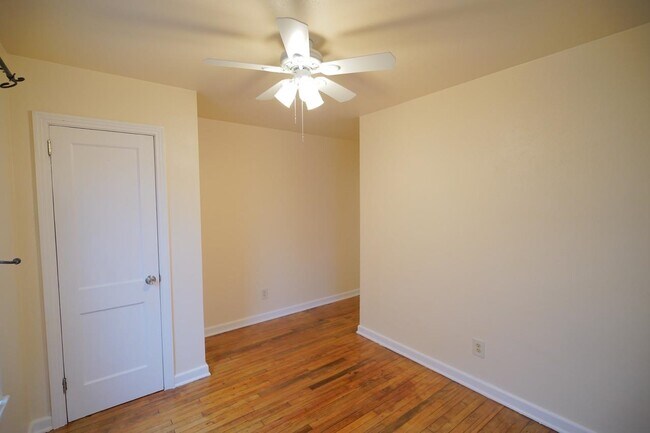 Building Photo - 212 Rudy Hubbard Way