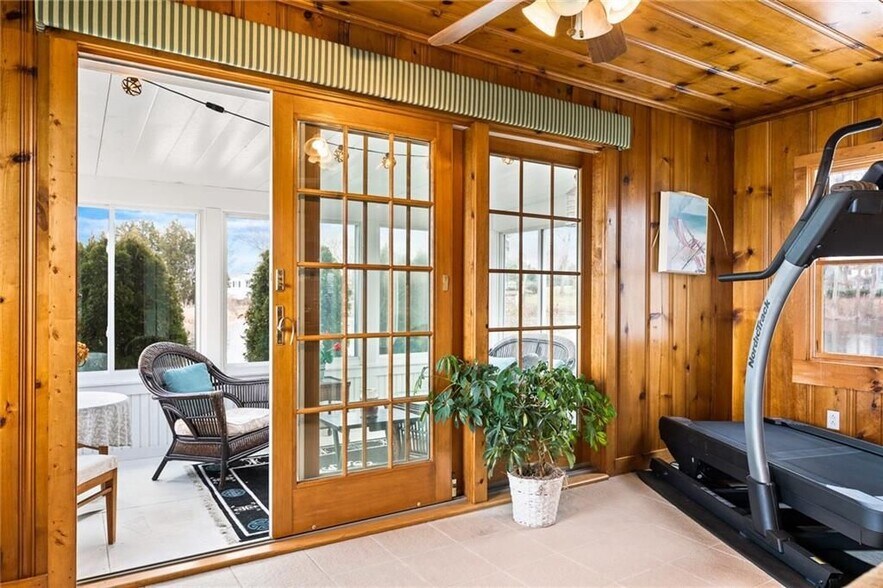 Building Photo - 163 Beachwood Dr
