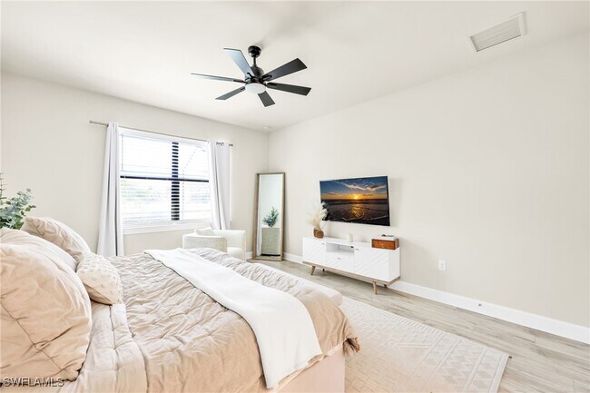 Building Photo - 19274 Elston Wy