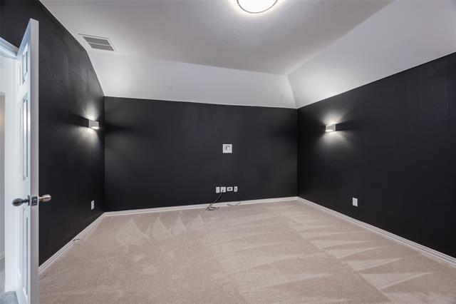 Building Photo - 1700 Van Landingham Dr
