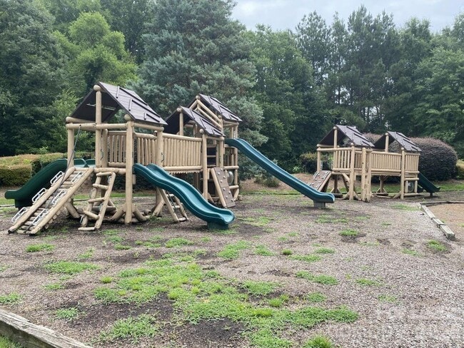 Building Photo - 10603 Old Bridge Ln