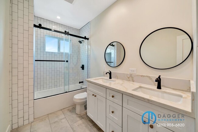 Building Photo - 2800 Winter St