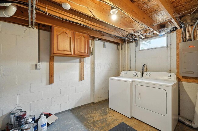 Building Photo - 932 Philadelphia Dr