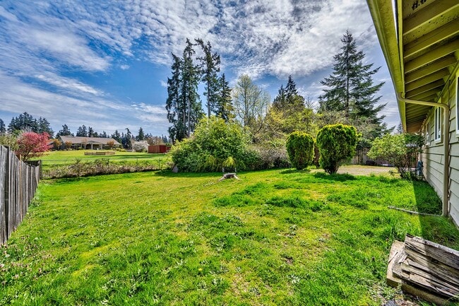 Building Photo - Lynnwood Rambler