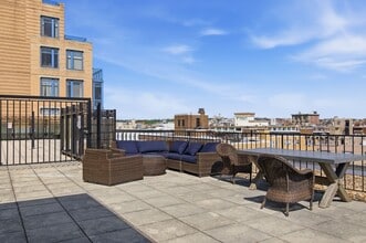Building Photo - 1440 N St NW