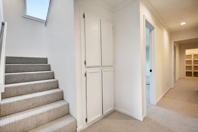 Building Photo - Mt. Diablo View Home in Danville Ranch | 4BR + Bonus Room | Top-Rated Schools