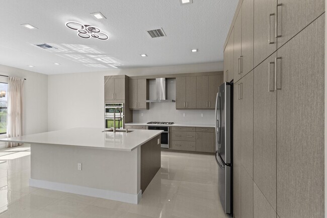Building Photo - 10033 Stockrun Dr
