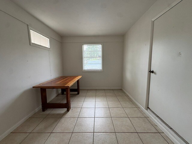 Building Photo - 2976 Poplar St
