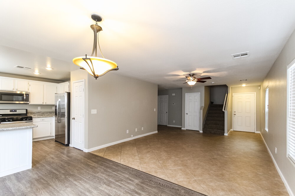 Building Photo - 10252 Nolinas St