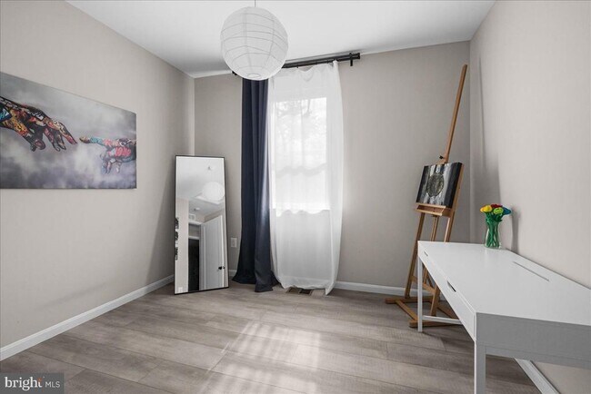 Building Photo - 154 Nevermore Dr