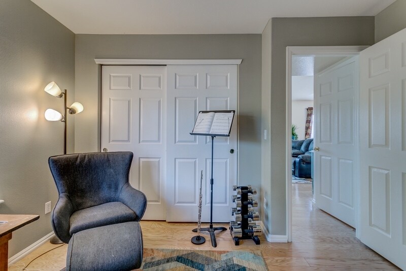 Building Photo - 3815 S Killarney Ct