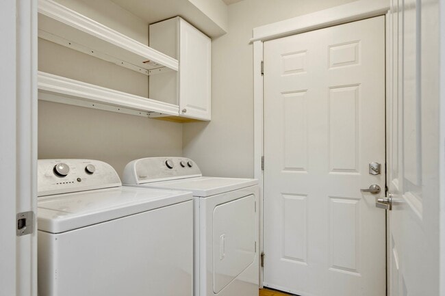 Building Photo - 2009 196th St SE