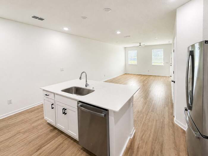 Building Photo - 8671 Elmo Ln