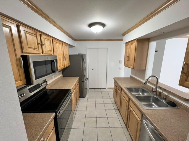 Building Photo - 1132 Morraine View Dr