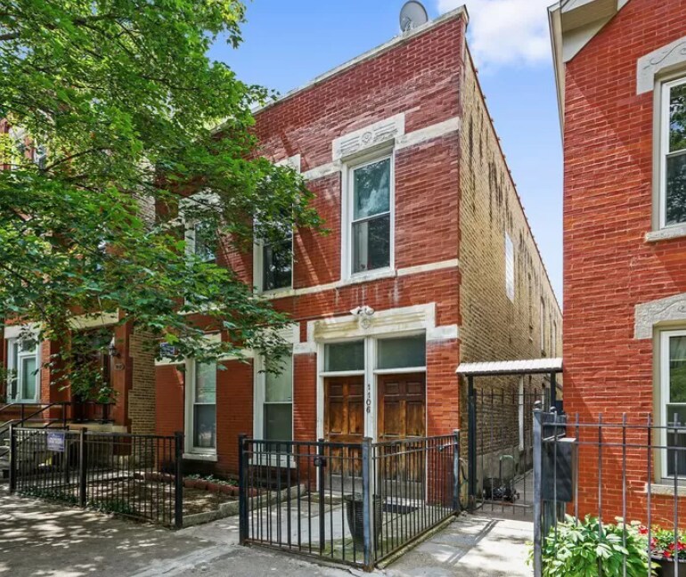 Building Photo - 1106 N Hermitage Ave