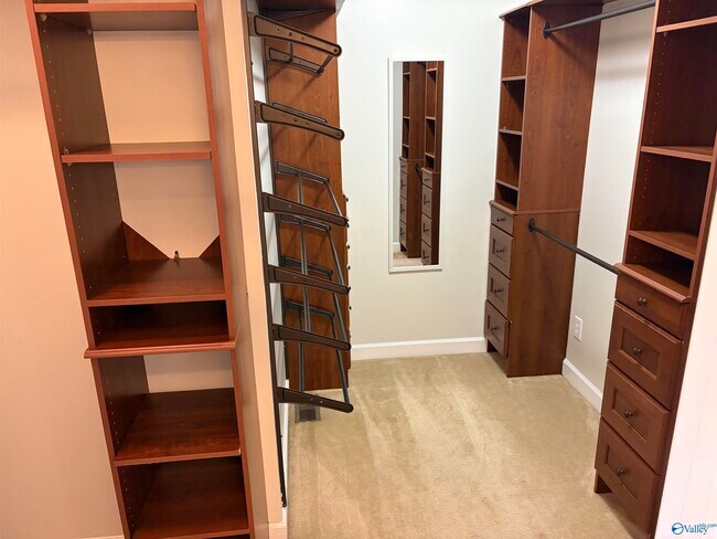 Building Photo - 304 Bellingrath Dr SW