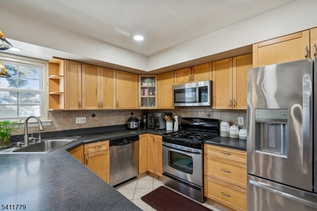 Building Photo - 371 Hawkshead Way