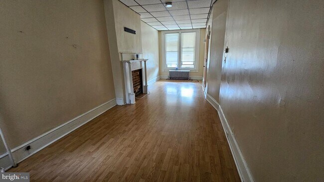 Building Photo - 1337 Muhlenberg St