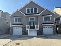 Building Photo - 44 Harold Ln
