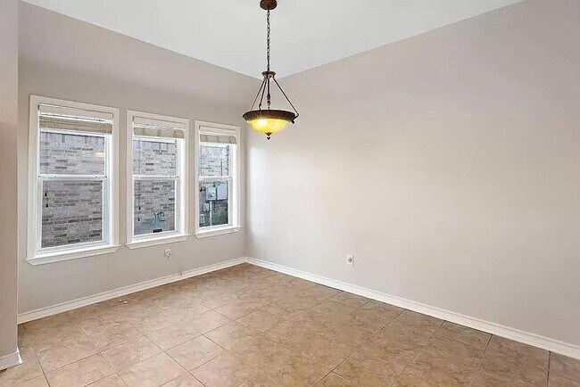Building Photo - 3201 Winding Shore Ln