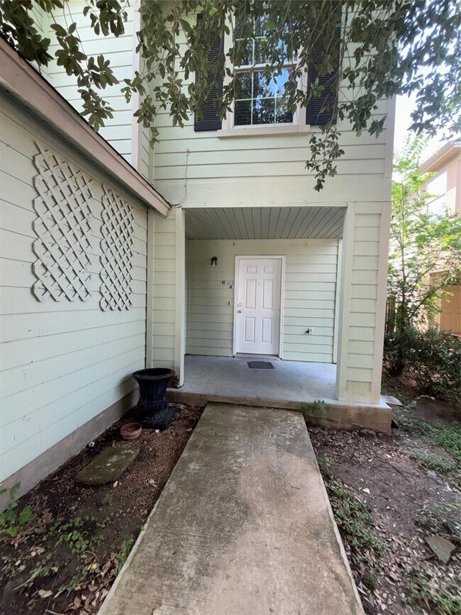 Building Photo - 5600 War Admiral Dr