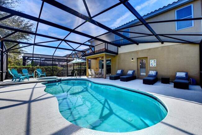 Building Photo - 5254 Wildwood Wy