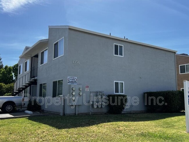 Building Photo - 1340 Hobart Dr