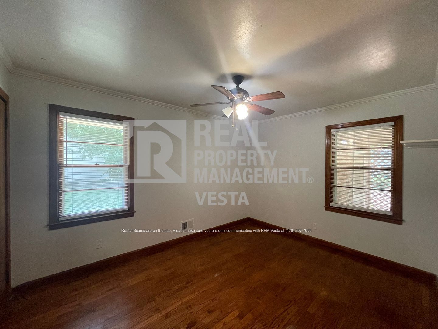 Building Photo - 2670 Pierce Dr N