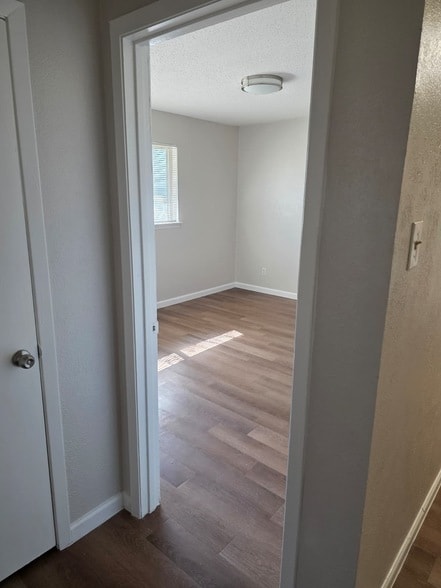 Building Photo - 2417 Coulee St