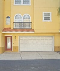 Building Photo - 3333 Las Campos Pl