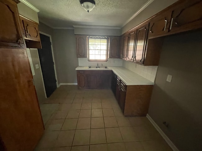 Building Photo - 2318 Breckinridge Rd