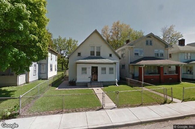 Primary Photo - 707 W. 31th Street